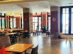 -亚龙湾希尔顿自助餐厅·海鲜·烧烤·沙滩BBQ·现场乐队