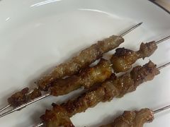 -喜悦小串丹东小黄牛海鲜烧烤大排档(民主广场店)