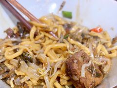 牛肉面-里兆打面馆