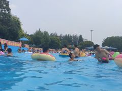 -欢乐水魔方水世界