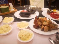 -东方红海鲜百汇(国际大厦店)