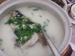 -天乐农家鱼头王(天目湖店)