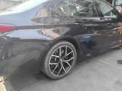 -倍耐力轮胎专卖店(碧云路店)