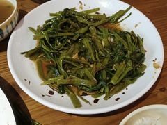 -泰堤坊(淡水体育馆店)