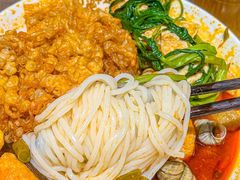 -螺小胖柳州螺蛳粉(钟楼总店)