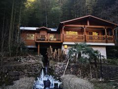-宁波余姚老柿林山居度假村