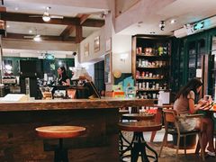 大堂-星巴克(武康路店)