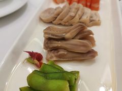 -HOMES上海本帮菜(襄阳公园店)