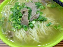 牛肉拉面-中国兰州牛肉拉面(莲花商业街店)