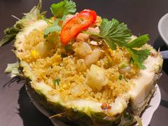 -大头虾越式风味餐厅(光明广场店)