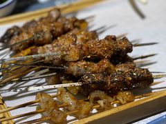 -小两口锦州烧烤·脆皮油边(依云北郡店)