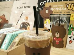 -LINE FRIENDS Garosu-gil Flagship Store