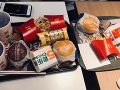 -麦当劳(中唱大厦店)