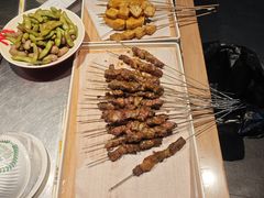 -绿地三只羊羊肉串(万科店)