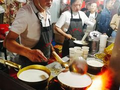 -清真老马家国华牛奶鸡蛋醪糟(正宁路店)