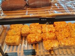 -红跑车蛋糕世界(网巾市店)