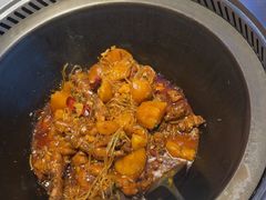 -山河屯铁锅炖(绥望路店)