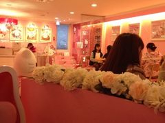 iphone_upload_pic-Hello Kitty Cafe(弘大店)