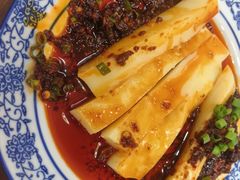 -岳记兴隆·青城腊排铜火锅(融创店)