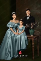 -时光纪亲子全家福照相馆(静安店母女写真父母纪念照)