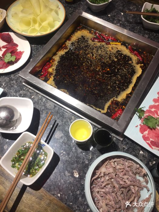 李雪火锅食府(宽窄巷子总店)-火锅图片-成都美食-大众点评网