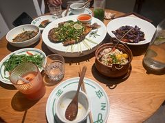 -一坐一忘云南菜(嘉里中心店)