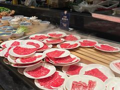 -钱小奴海鲜自助黑金店(杭州滨江龙湖店)