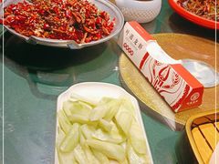 -叶派龙虾•招牌香辣蟹·海鲜(中海国际店)