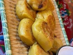 -闯关东东北农家菜(崂山石老人店)