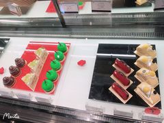 -Salon de The de Joel Robuchon(外滩18号店)
