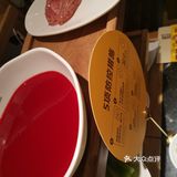 好久没有去吃火锅啦，最近可以堂食就和小伙伴去了巴奴火