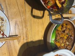-小三峡食府(西五路店)