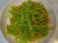 -六和聚传统烤鸭.天津菜(和平店)