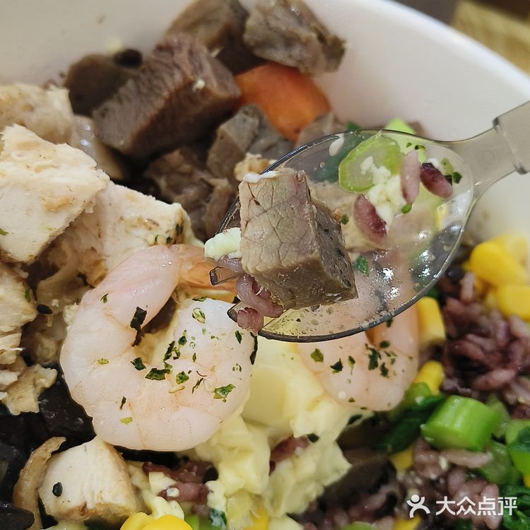 谁说轻食不好吃？快来吃这家……
