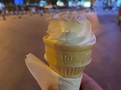 圆筒冰淇淋-麦当劳(湖光北街店)