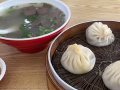 -珊珊小笼馆(仙霞路店)