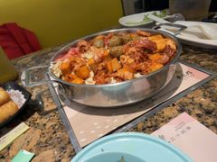 -黄记煌三汁焖锅(银盆岭万达广场店)