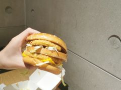 -麦当劳(中山公园龙之梦店)