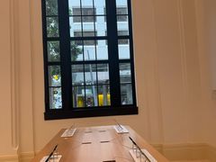 -Apple Store(Brisbane)