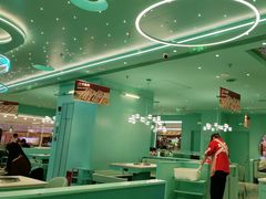 -季季红火锅(柳州城中万达二店)
