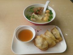 -珊珊小笼馆(仙霞路店)