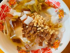 -憨孃孃·重庆老火锅(红山黑金店)