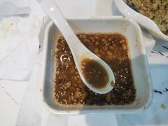 -凤凰路何眼镜香辣蟹(花果园店)