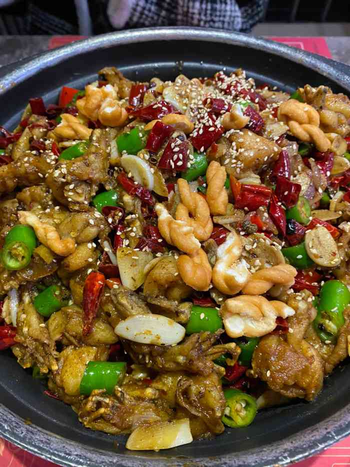 臻享无招牌铁锅烤蛙(乐从天佑城店)-"和屋企人来天佑城逛街买衣服