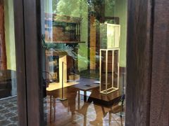 -Nathalie Djurberg与Hans Berg“牛皮纸包裹的月亮”-Prada荣宅当季展览