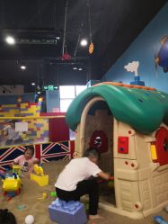 -苏宁红孩子(F6漫时区店)