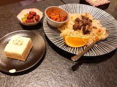 金桃手抓饭-丝路金桃·新疆菜(徐汇店)