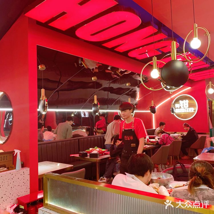 杭州超火爆的小龙虾美食基地