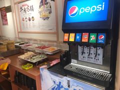 -潮牛宴·鲜牛肉自助火锅烤肉(龙岩新罗万达店)
