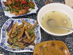 -记忆湘菜馆(芙蓉镇店)